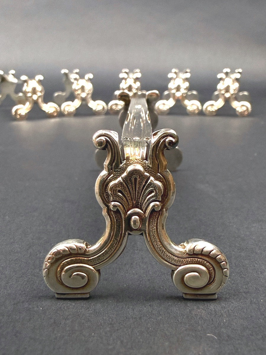 Christofle, suite de 6 porte-couteaux modèle coquille