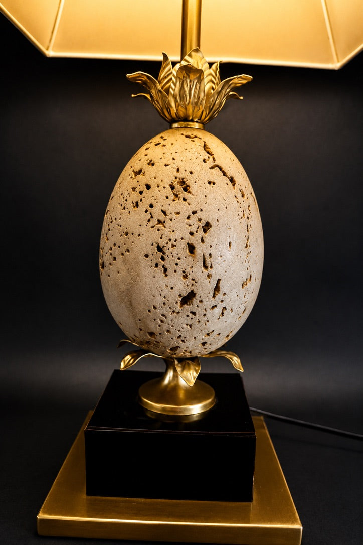 Lampe oeuf d'autruche en travertin