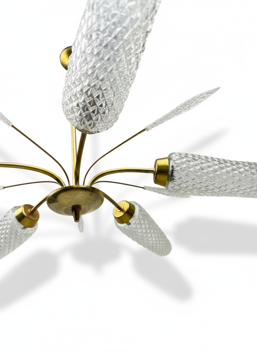 Lustre vintage en laiton et verre taillé – Italie, années 50