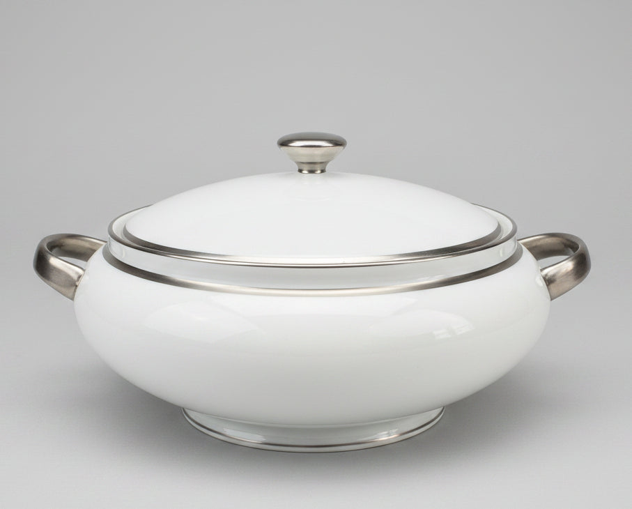 Soupière Raynaud modèle Fontainebleau platine