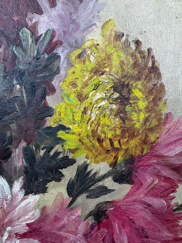 Nature morte aux chrysanthèmes – huile sur toile signée Mme de Lavillaine 60x50 cm