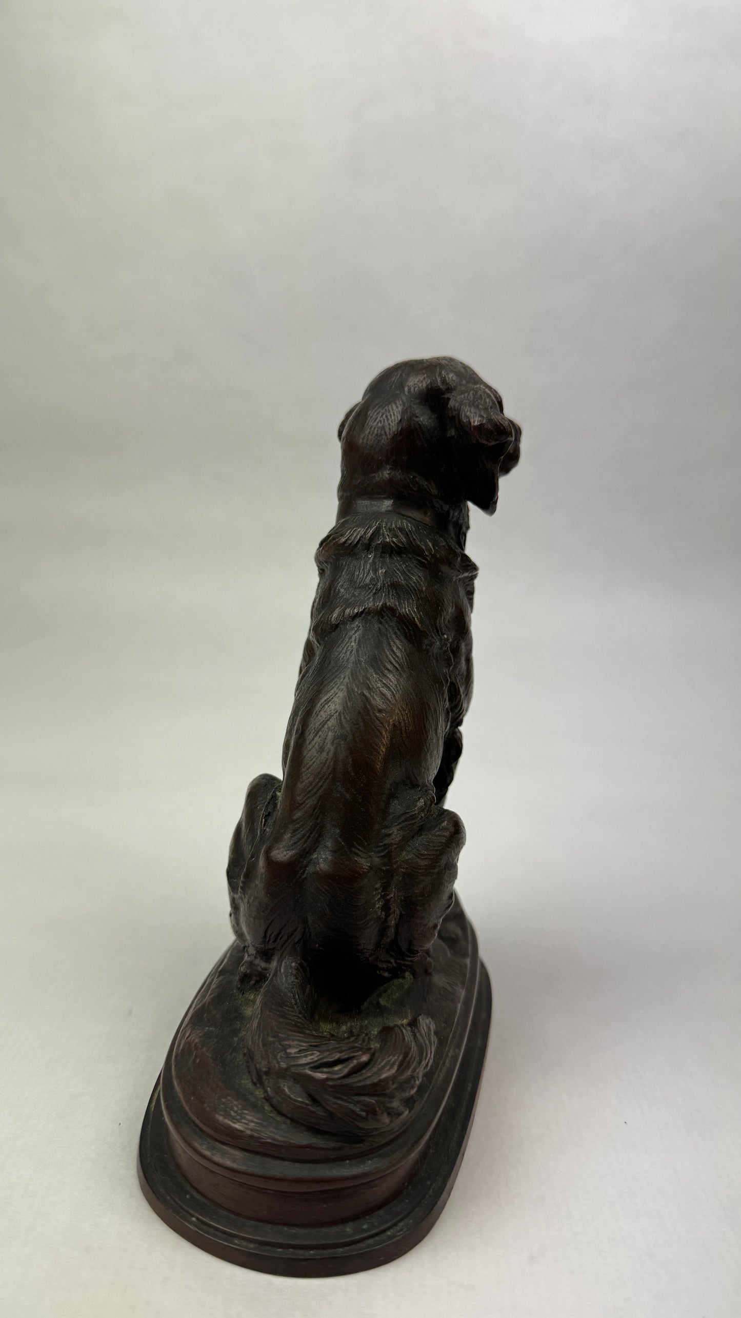 Bronze animalier signé Delabriere chien de chasse 16,5 cm