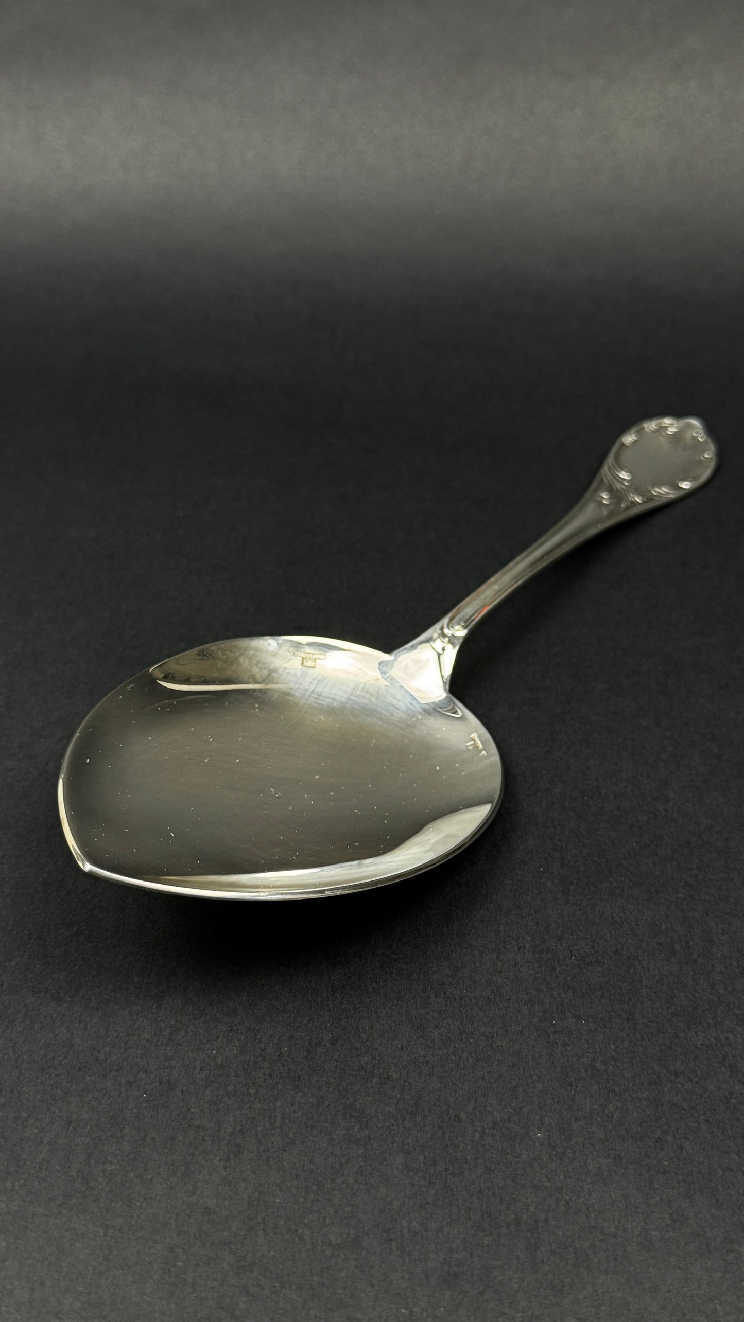 Cuillere a servir la glace Christofle Marly metal argente neuve  annees 80