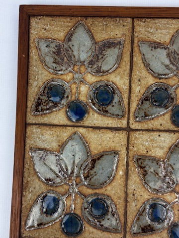 Panneau mural en céramique émaillée TF 61/66 Tanu n°50 années 60