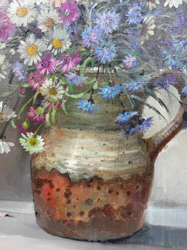 André Robert – Bouquet champêtre dans un pichet en grès – Huile sur toile, 90 × 70 cm