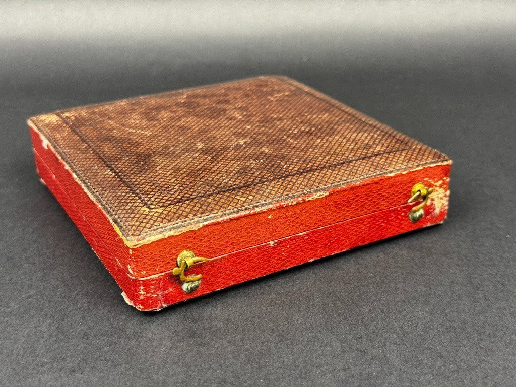 Christofle, coffret de 6 cuillères à moka modèle corne d'abondanceflag