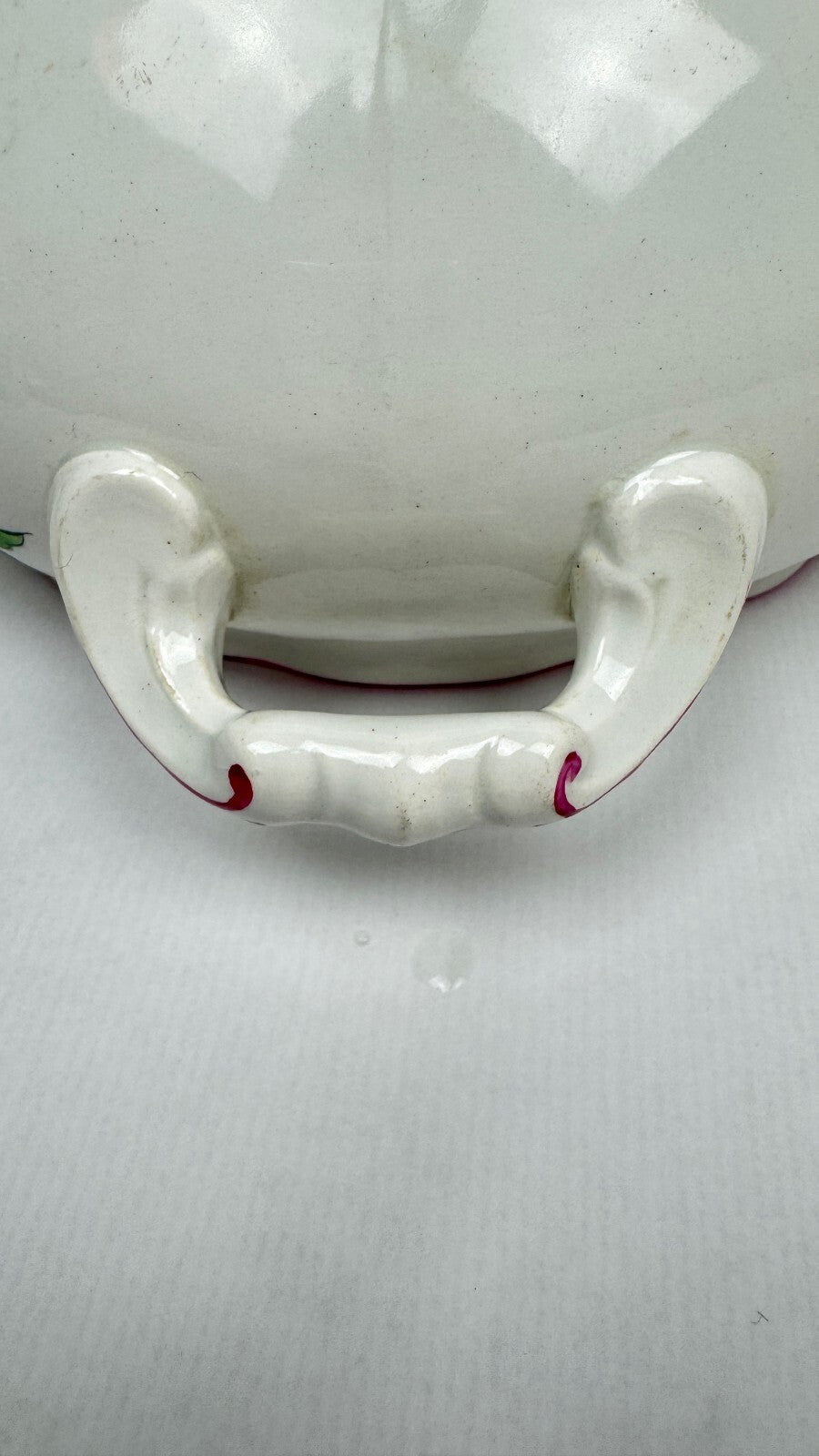 Boch Frères, La Louvière, soupière décor floral