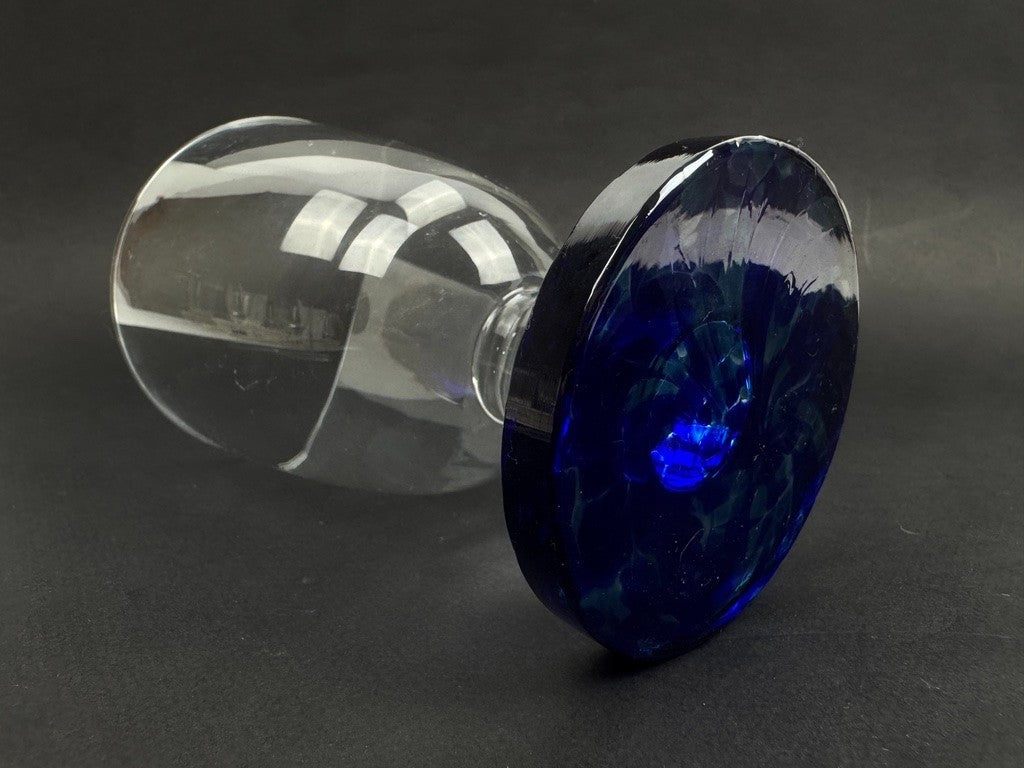 Série de 4 Très grands verres à eau Murano pied bleu