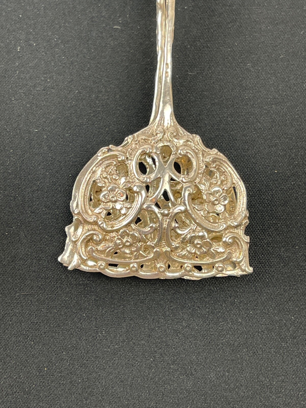 Pelle de service à gâteaux en argent massif