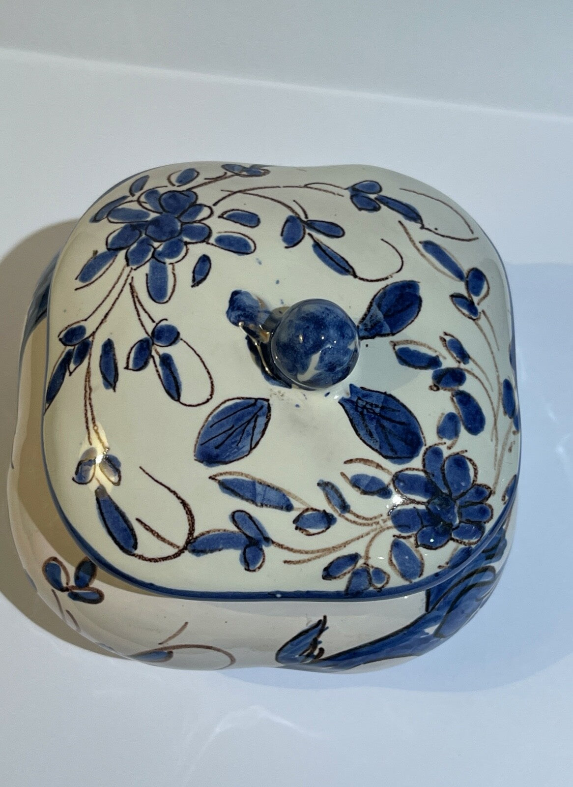 Bonbonnière, pot couvert en Martres Tolosane n°2