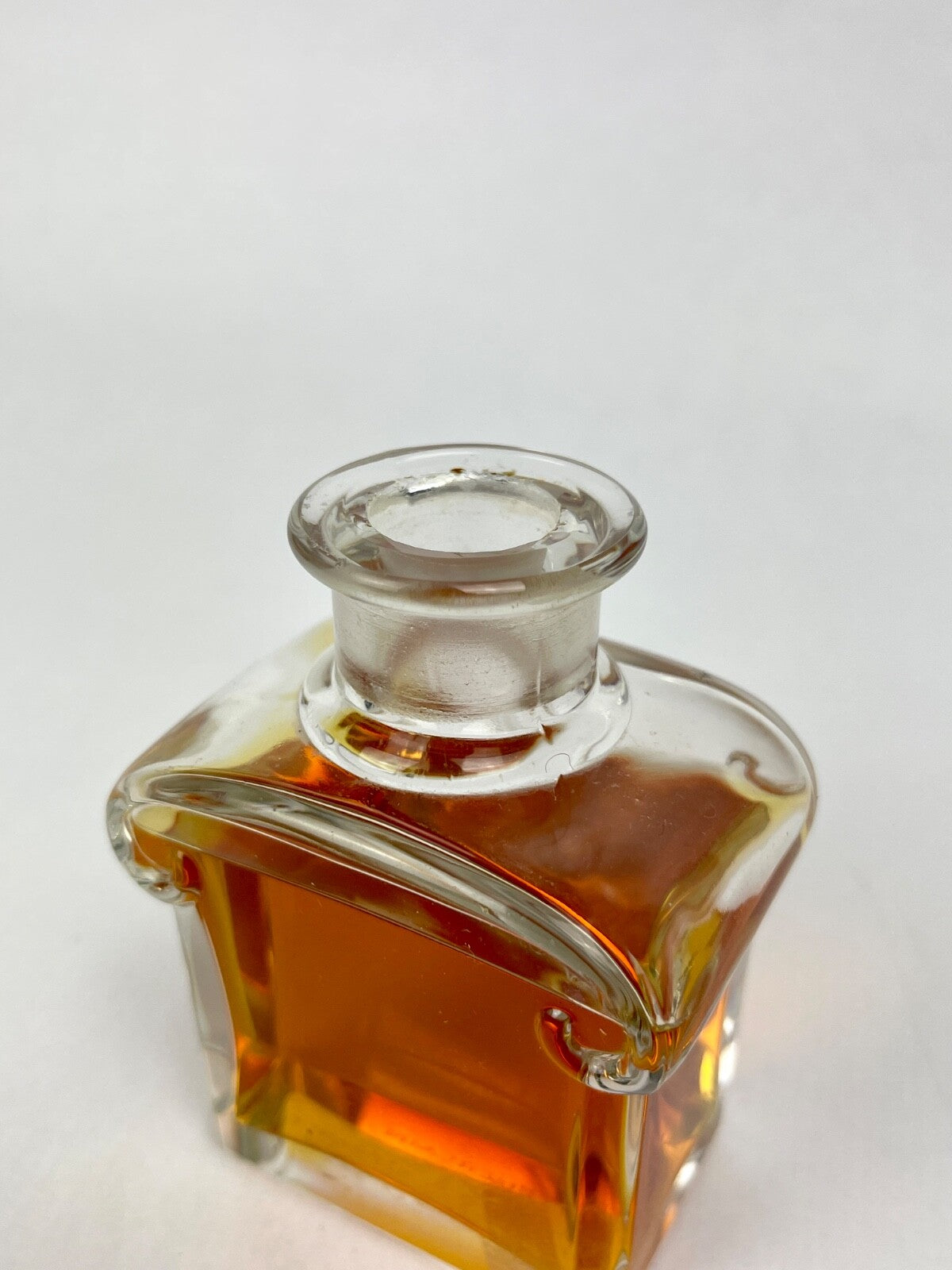 ANCIEN FLACON A PARFUM MITSOUKO EN CRISTAL DE BACCARAT