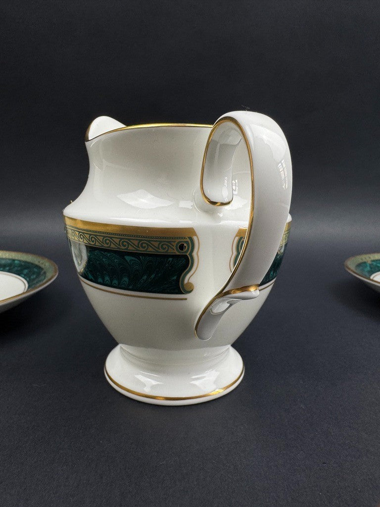 Lot 2 tasses à thé avec sous tasses et pot à lait Lenox Classic Edition USA