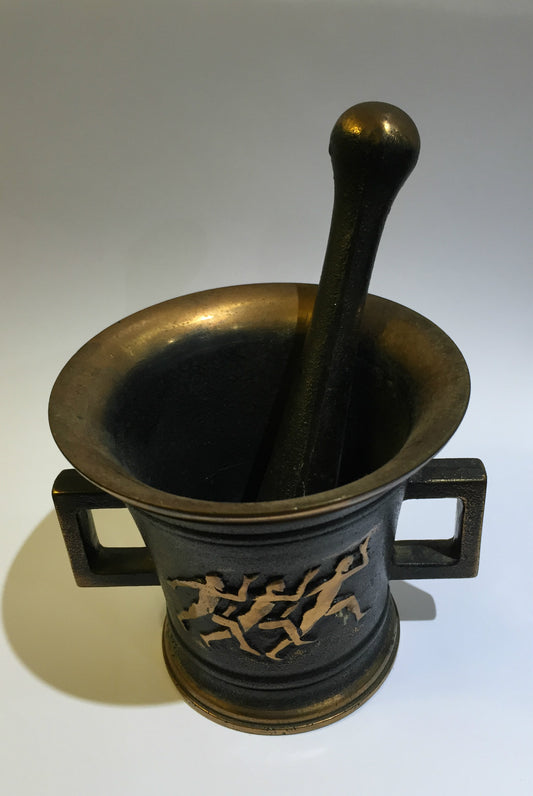 Mortier et pilon en bronze