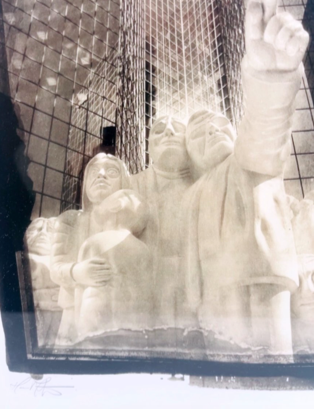 Marc Montplaisir, La Foule Illuminée, Tirage Platine Palladium 1/30
