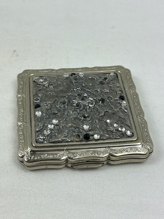 Poudrier  Stratton strass