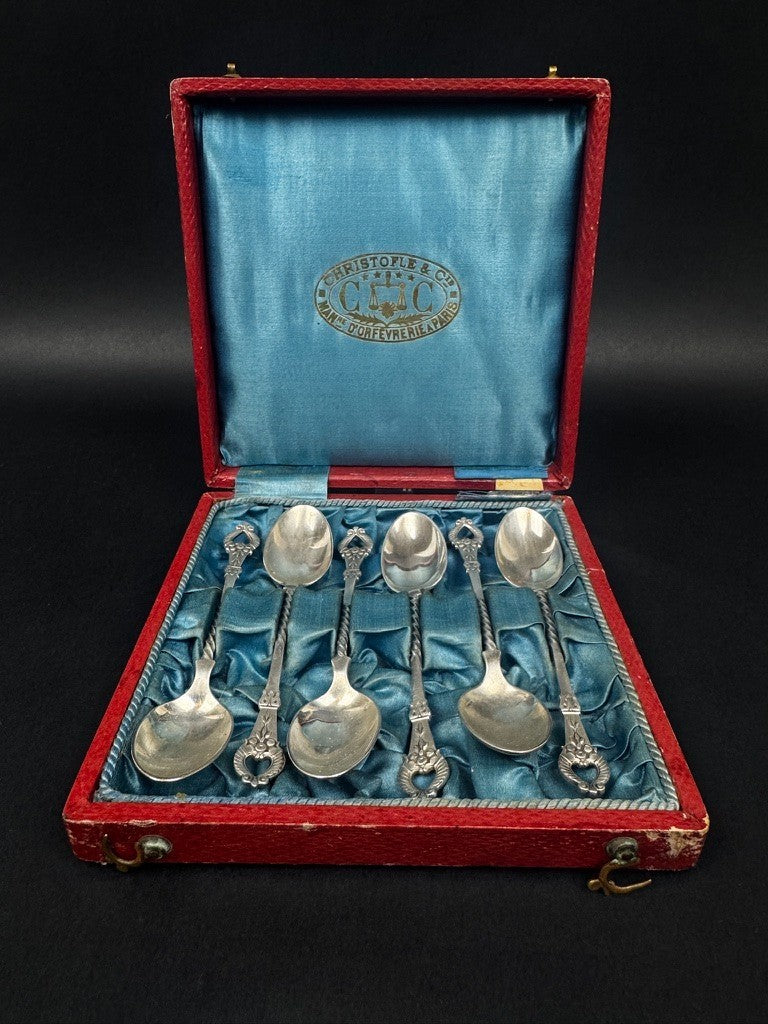 Christofle, coffret de 6 cuillères à moka modèle corne d'abondanceflag