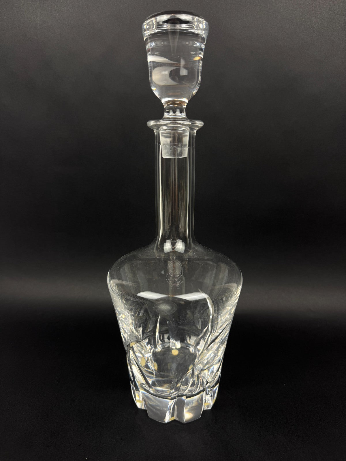 Carafe en cristal de Sèvres taillé avec bouchon 35 cm