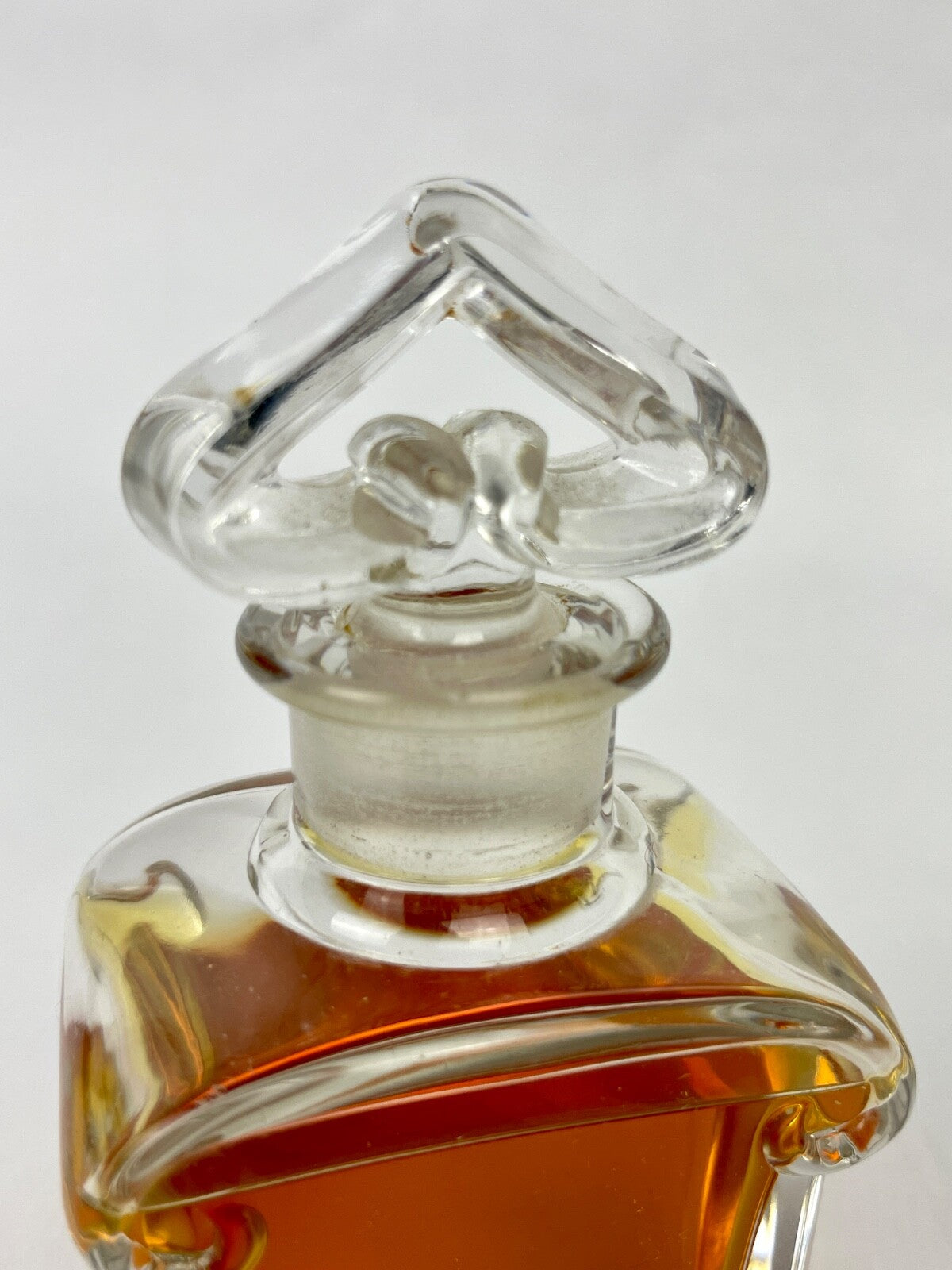 ANCIEN FLACON A PARFUM MITSOUKO EN CRISTAL DE BACCARAT