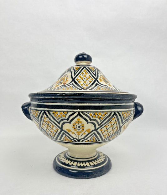 Maroc, Soupière En Céramique De Safi