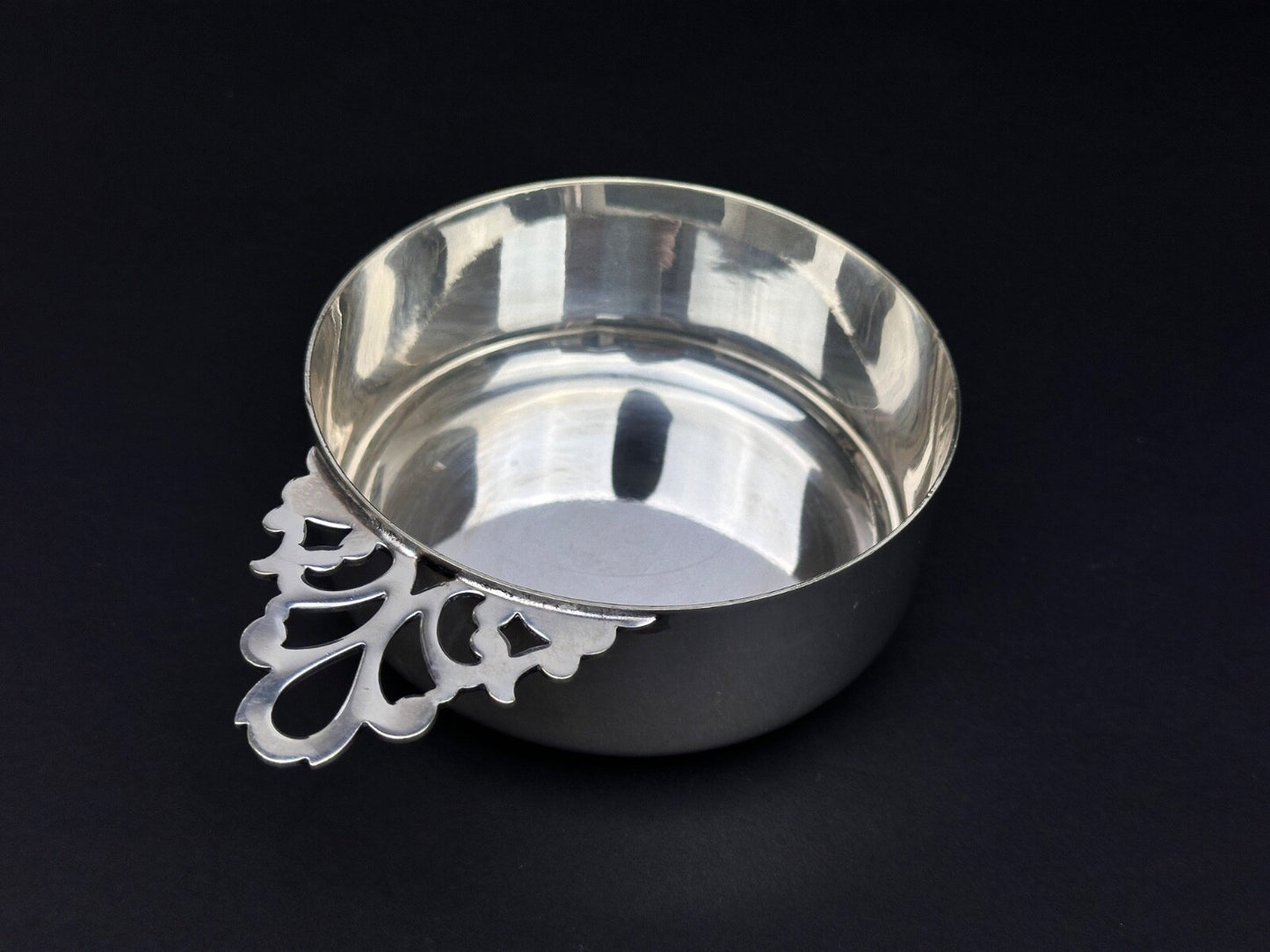 Coupelle à apérif en métal argenté