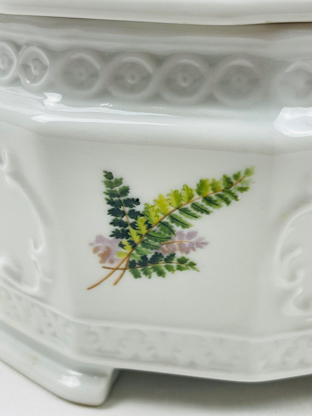 Soupière ou légumier en porcelaine Royal China