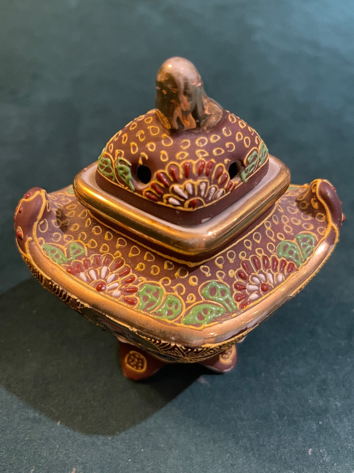 Brûle-parfum en porcelaine  Satsuma Japon n°3