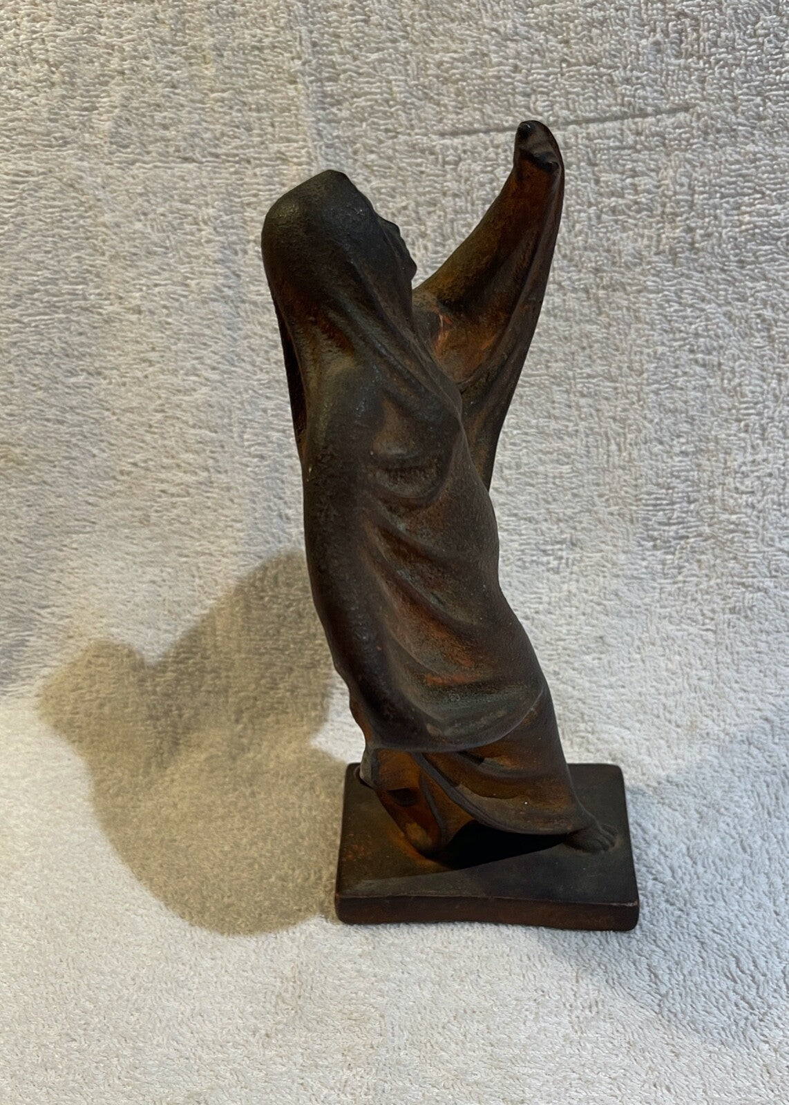 Ancienne statuette Tanagra  en terre cuite