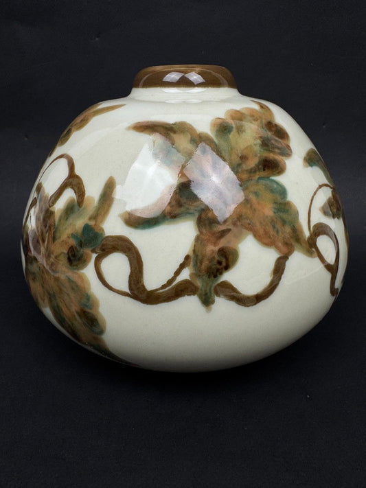 Vase boule en porcelaine de Limoges, Manufacture Tharaud - Décor peint main