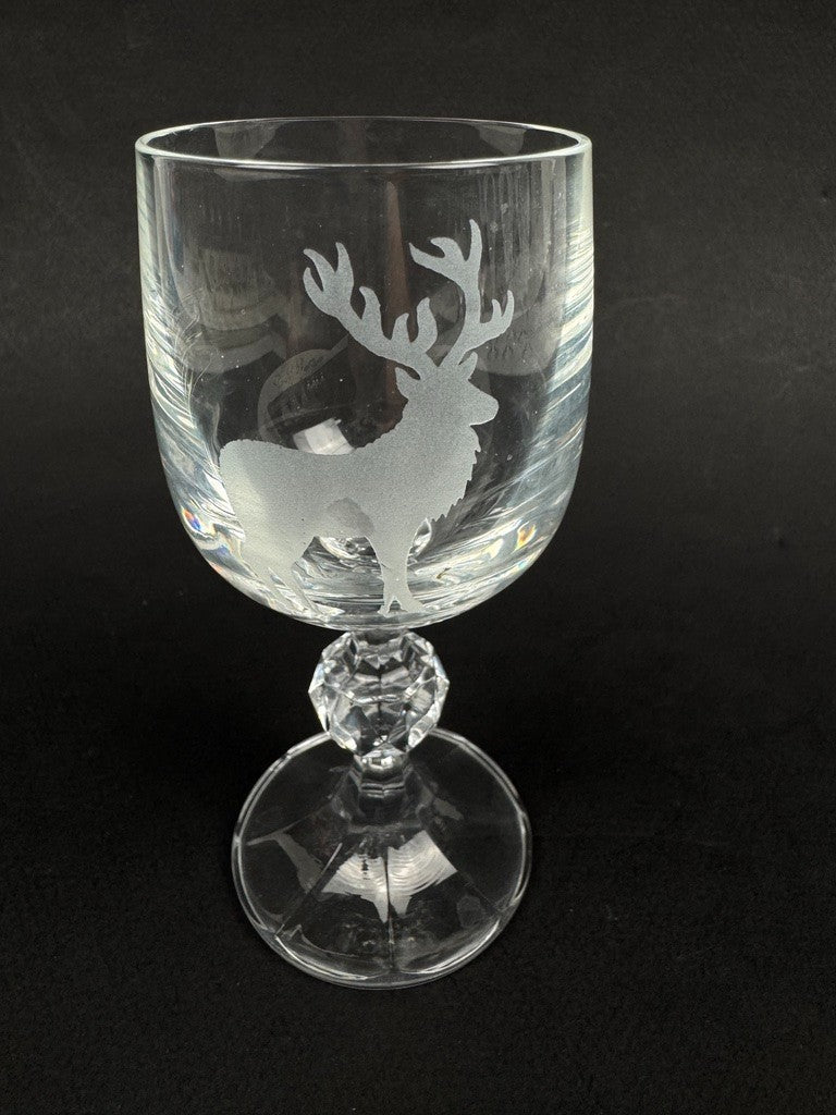 Suite de 5 verres à Porto ou à Sherry en cristal d'Ecosse