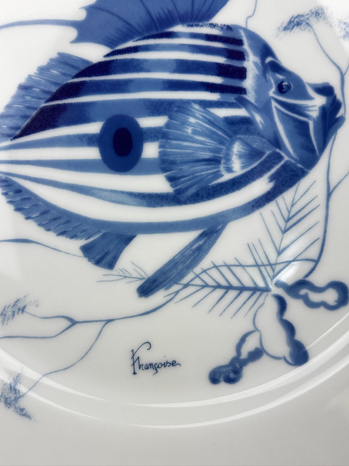 Service de 6 assiettes plates à Poissons stylisés – Jammet Seignolles