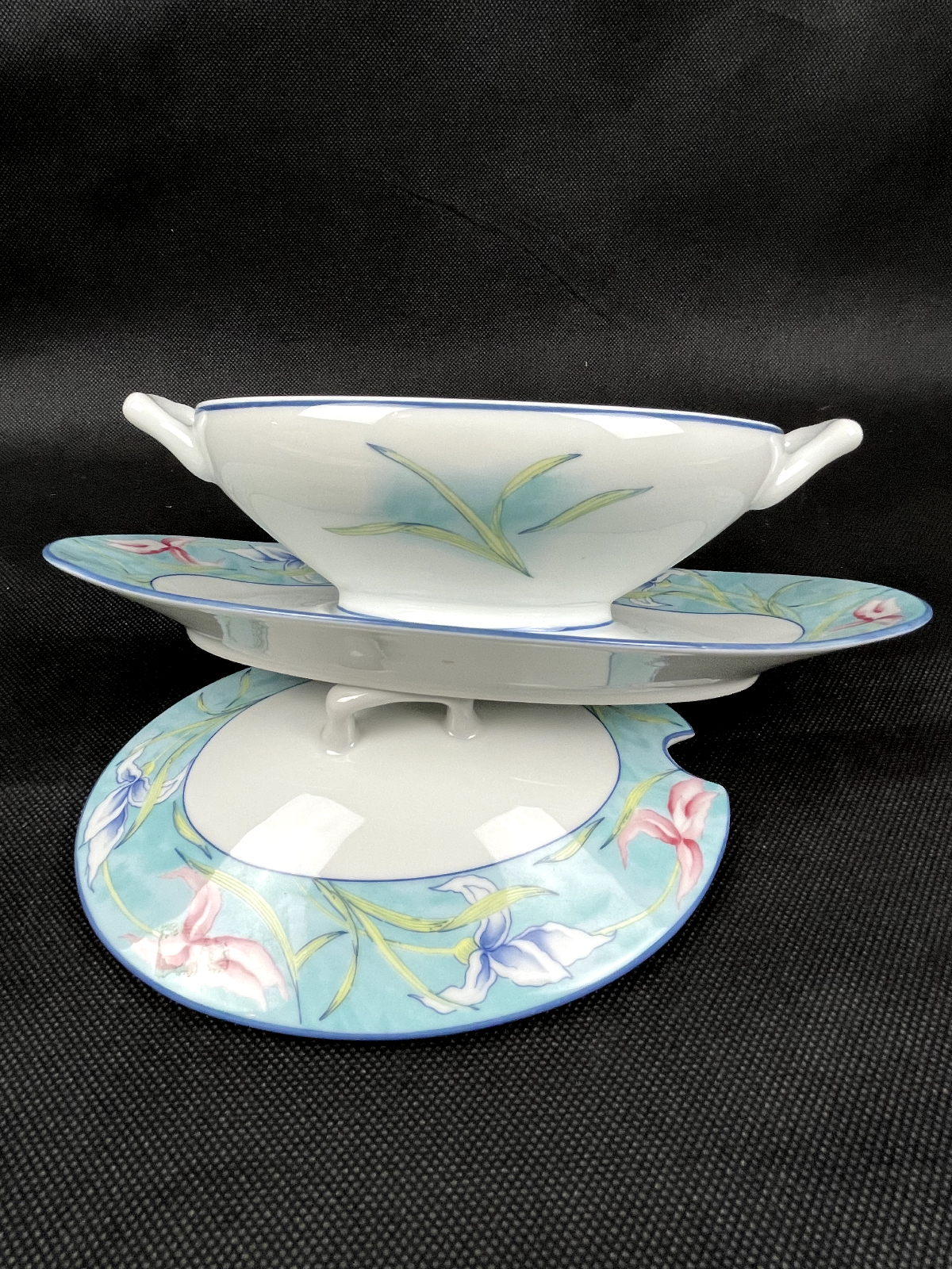 CH Field Haviland, Limoges,  saucière, modèle Assouan