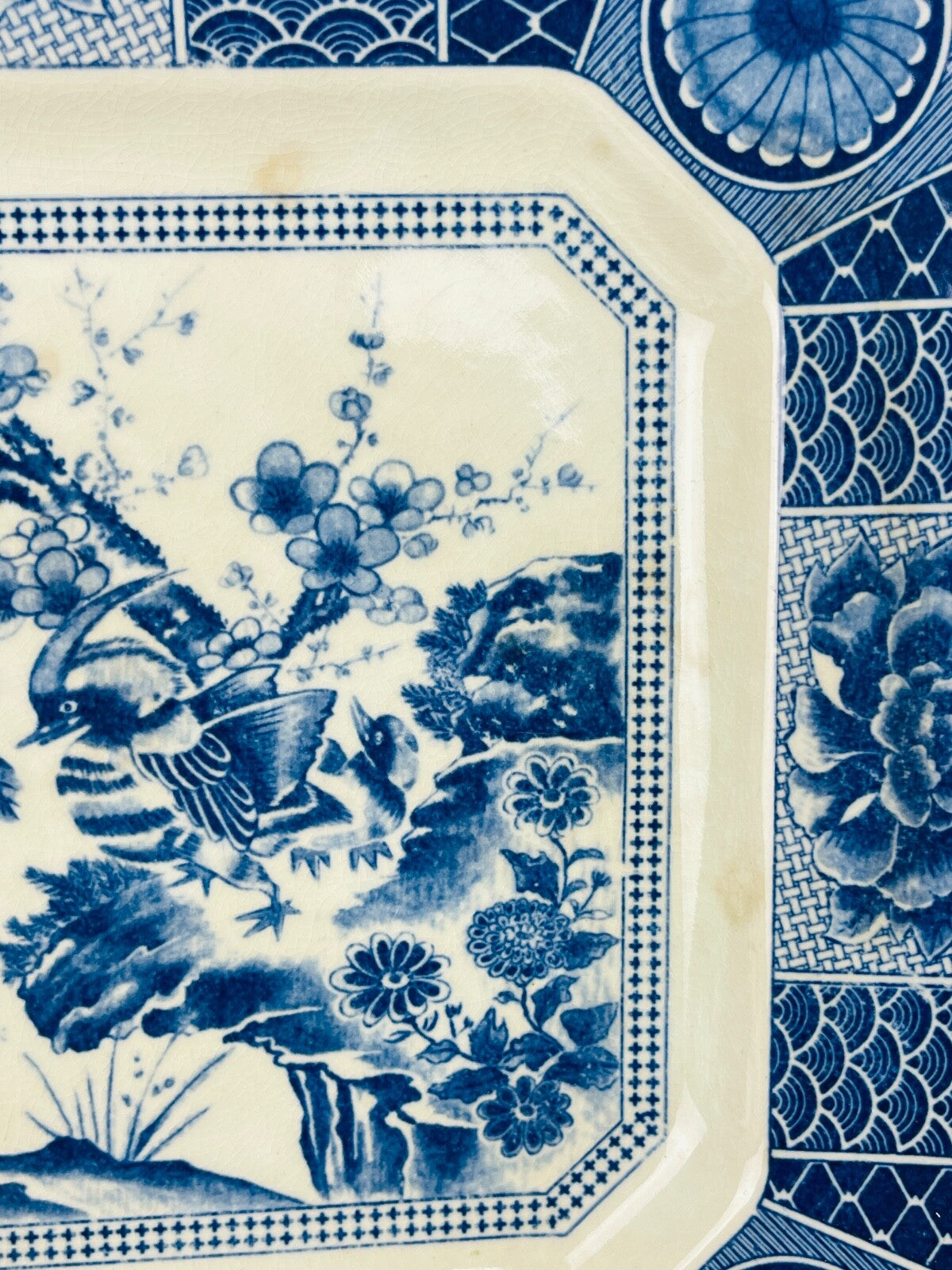 Ancien service en céramique  asiatiques