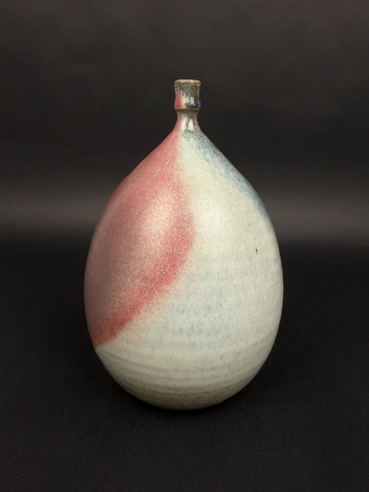 Vase en grès clair de lune, atelier Feu Follet, Penne (Lot-et-Garonne), XXe