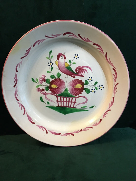 Grand plat faïence de l'est, décor au coq, Keller et Guérin Lunéville n°2