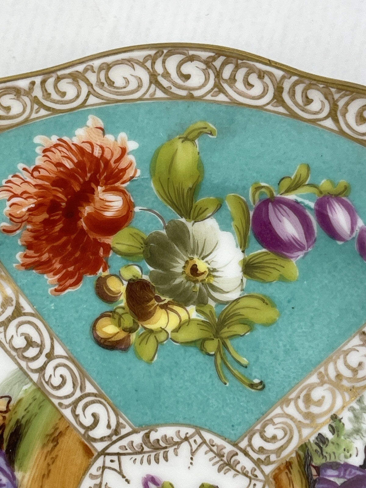 Coupelle, sous tasse en porcelaine de Saxe, Meissen
