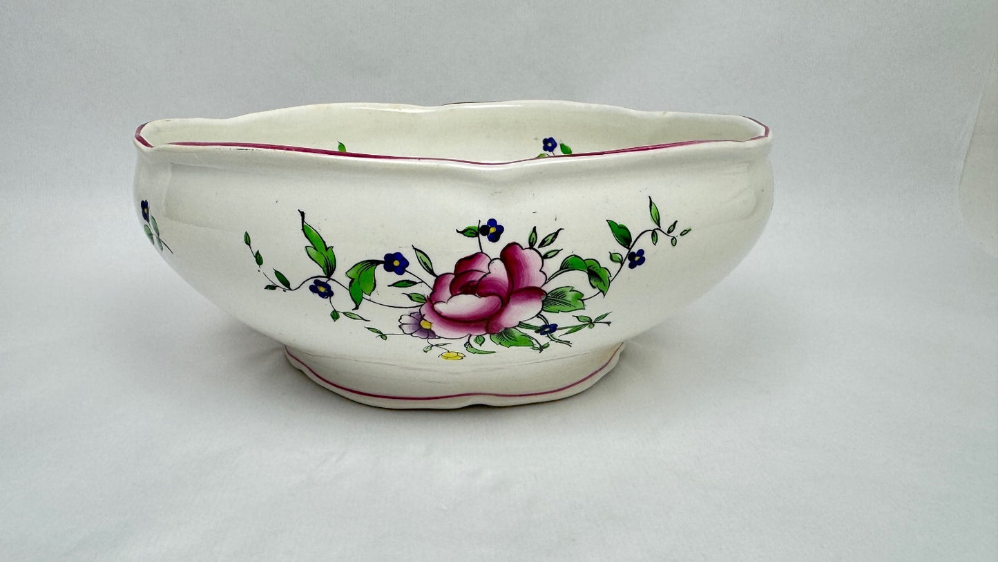 Boch Frères, La Louvière, soupière décor floral