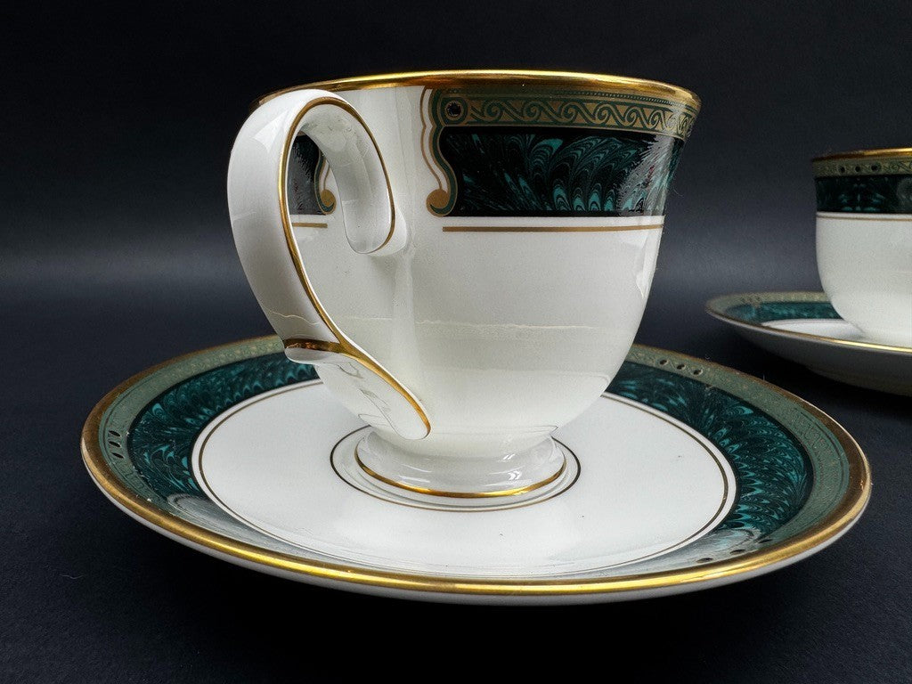 Lot 2 tasses à thé avec sous tasses et pot à lait Lenox Classic Edition USA