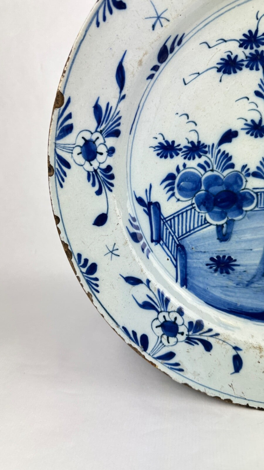 Grand Plat en faience 18ème  de Delft 34 cm