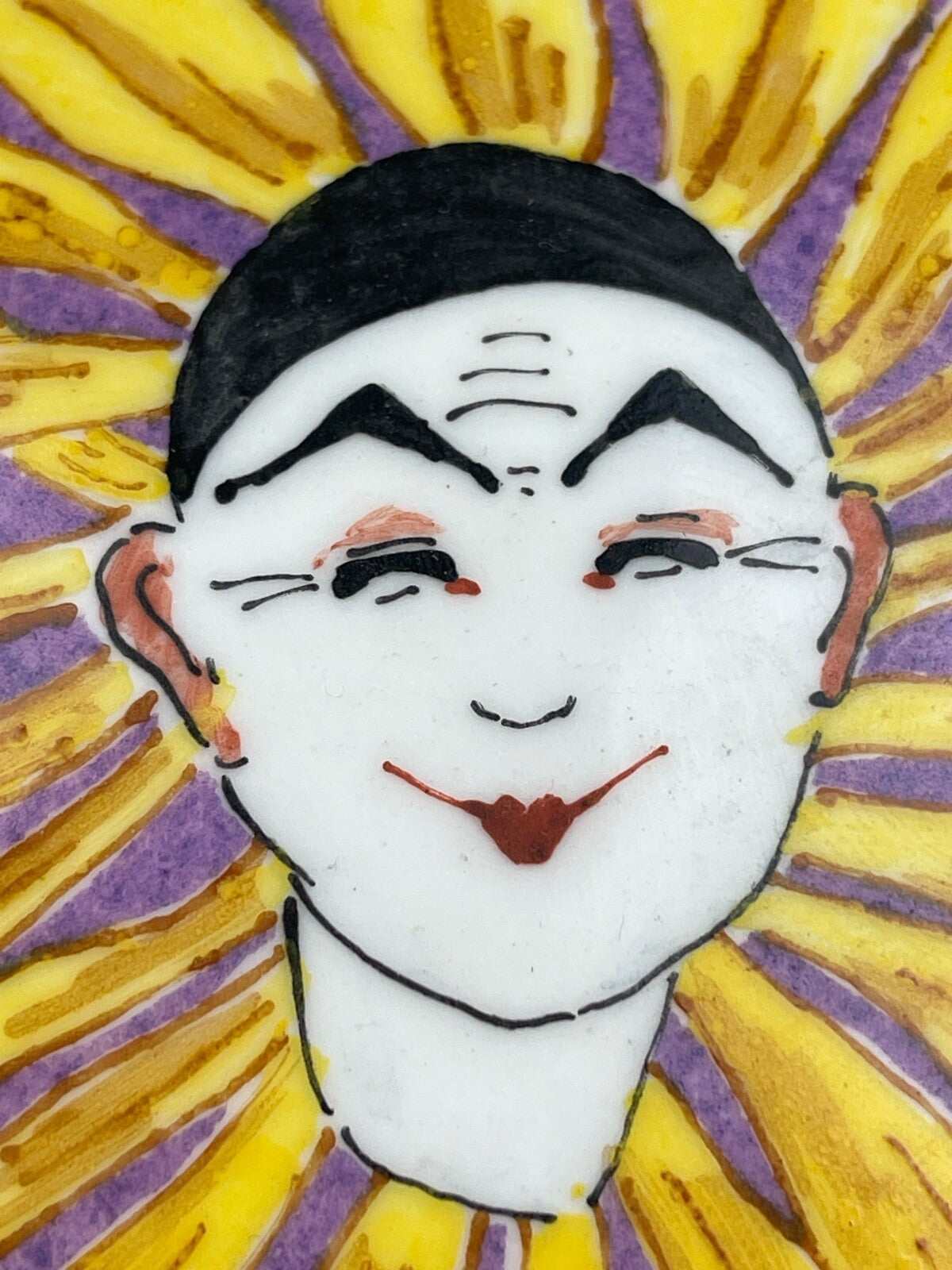 Délicate bonbonnière en porcelaine de Limoges PERLAM au Pierrot rieur