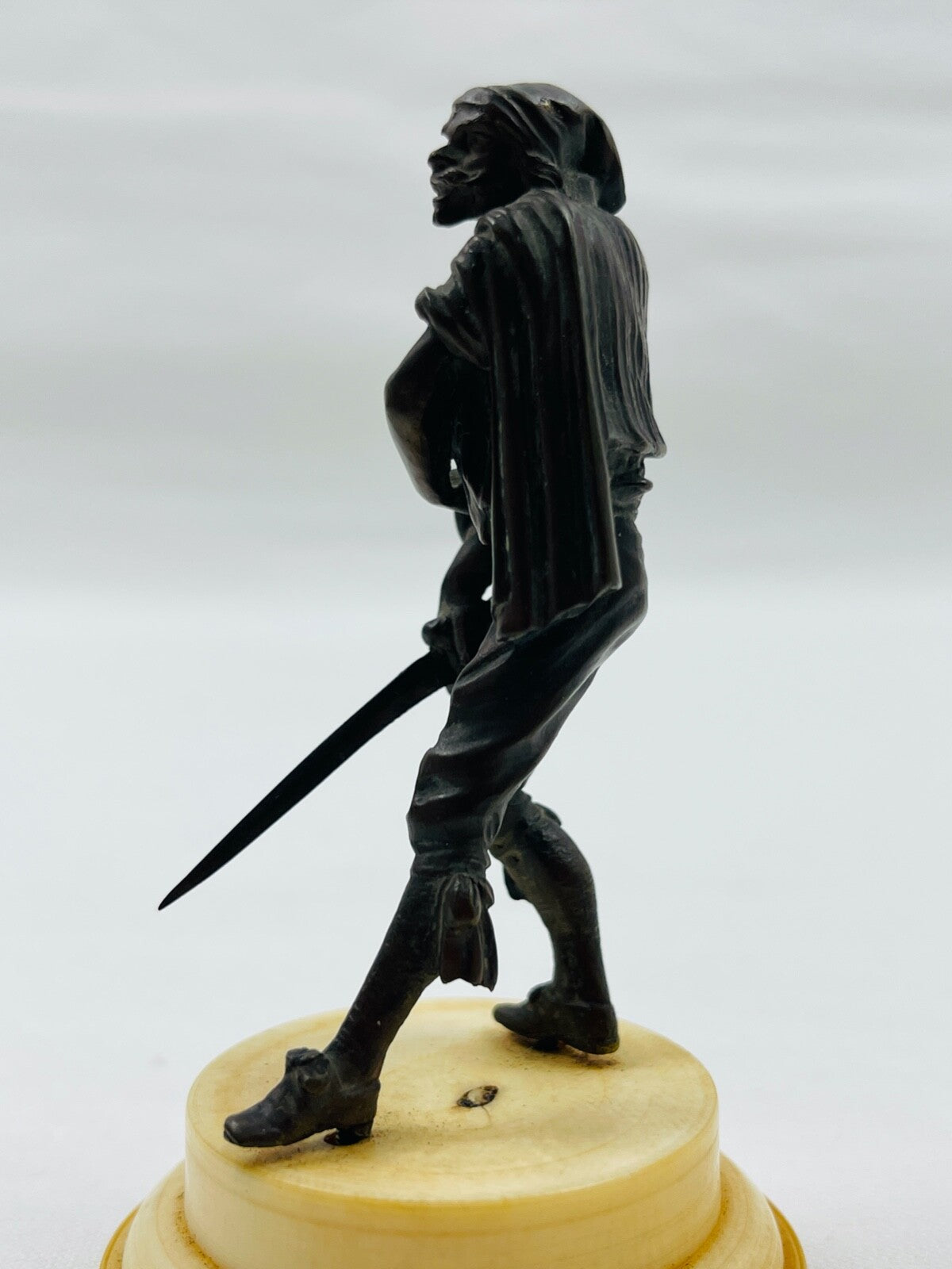 Statuette, figurine en bronze, Scaramouche, Sganarelle...
