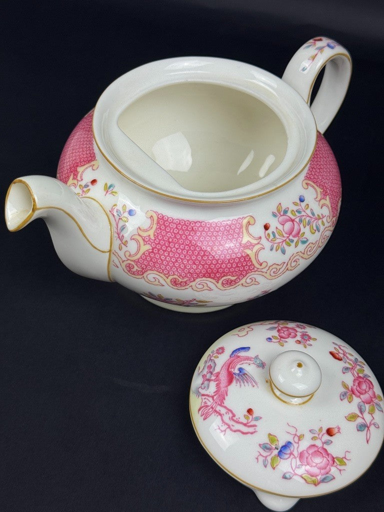 Minton, service à thé, 6 tasses et 3 pièces de forme, pink cockatrice, oiseau de