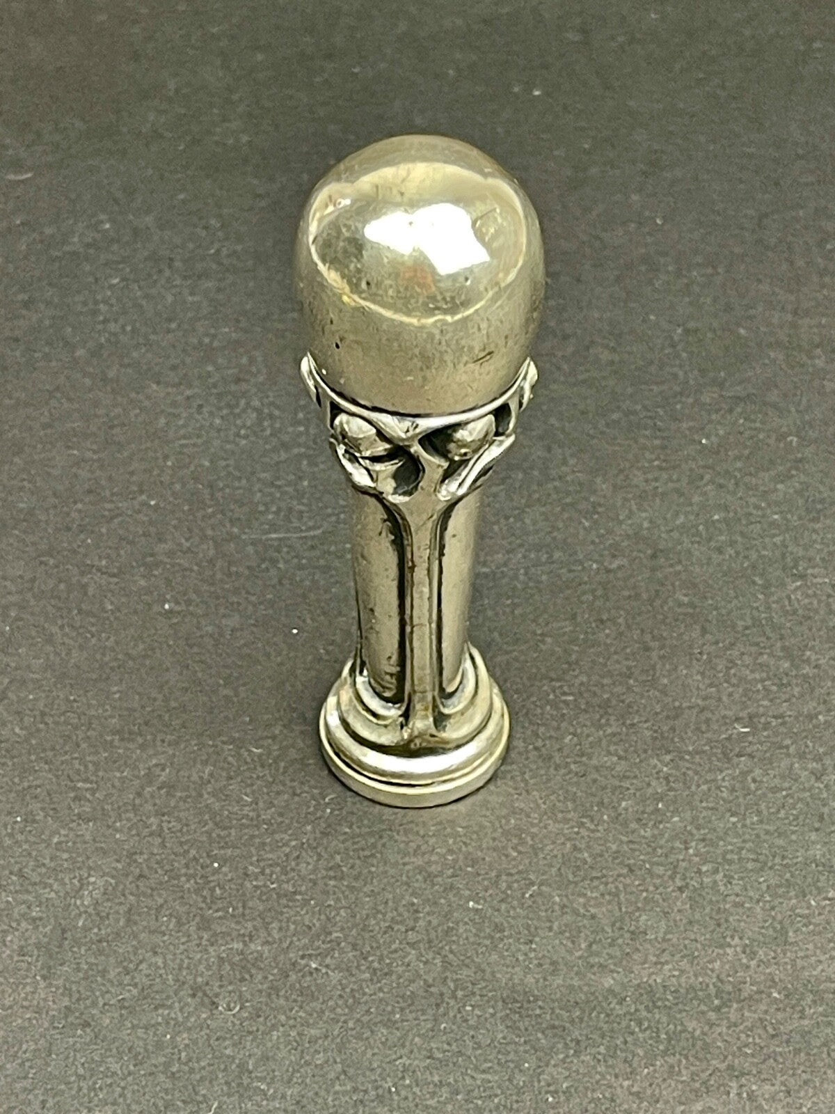 Sceau En Bronze Argenté Art Nouveau