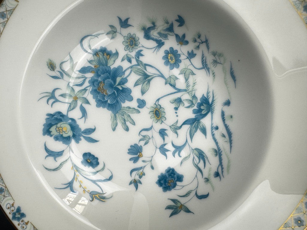 Suite de 6 assiettes à soupe Haviland Limoges Nankin décor bleu et or