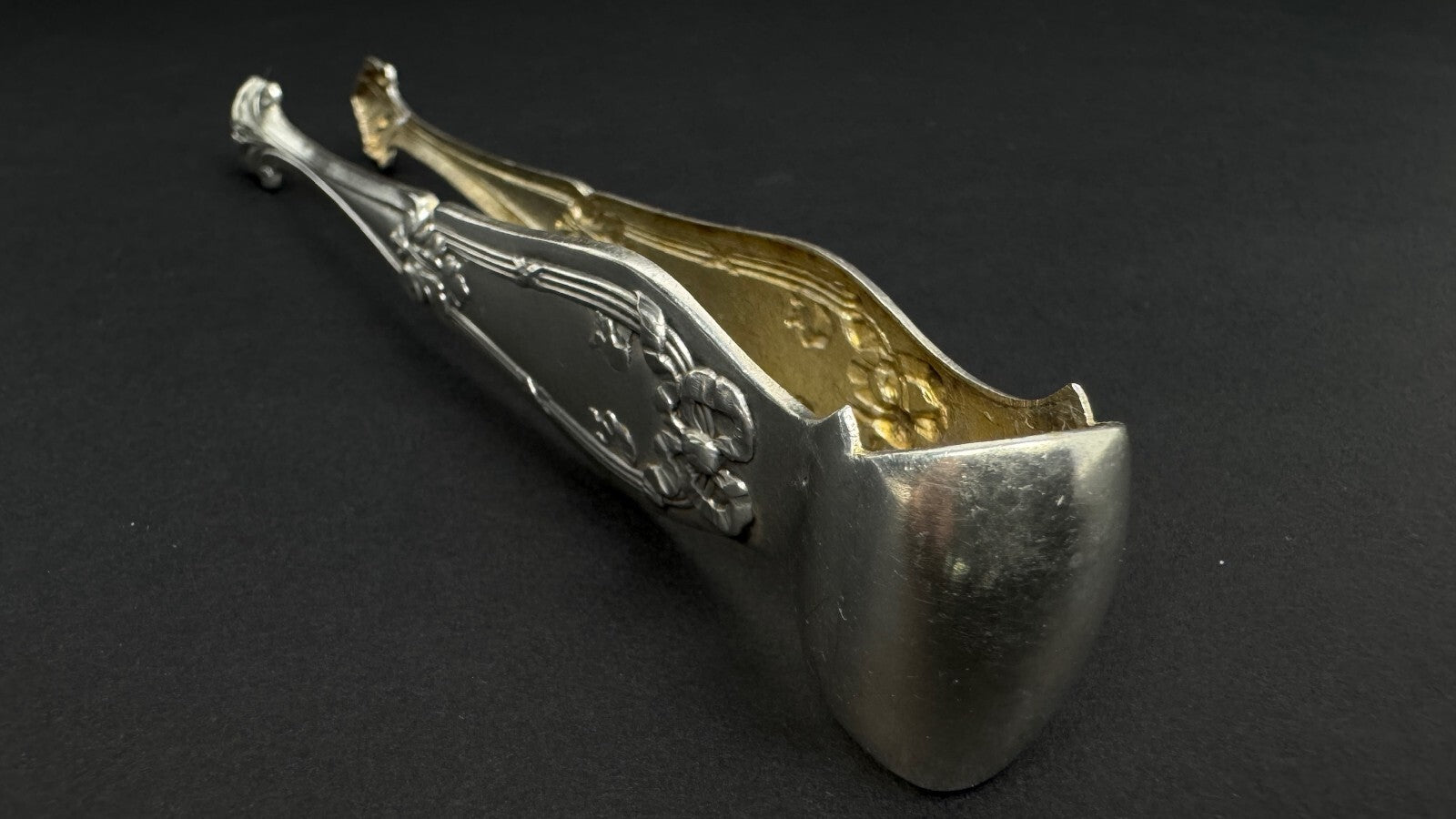 ANCIENNE PINCE A SUCRE METAL ARGENTE art deco sugar tongs