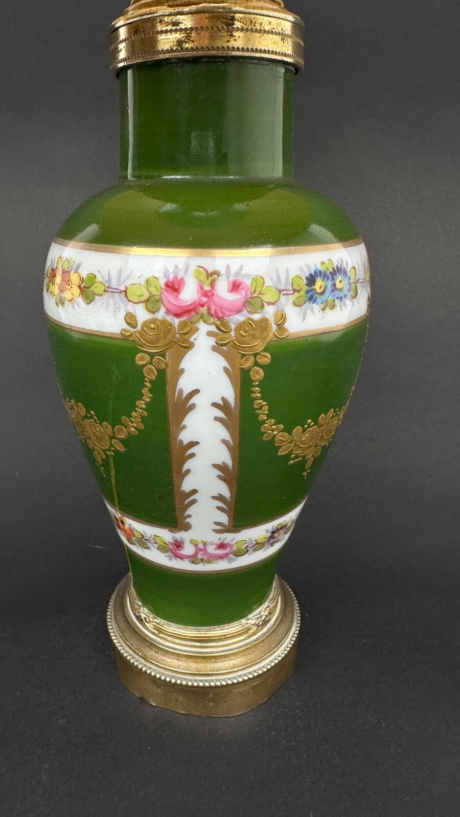 Petite Lampe En Porcelaine, Limoges Ou Sèvres