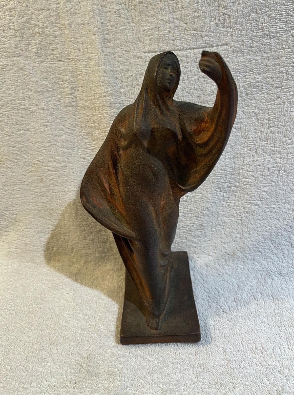 Ancienne statuette Tanagra  en terre cuite