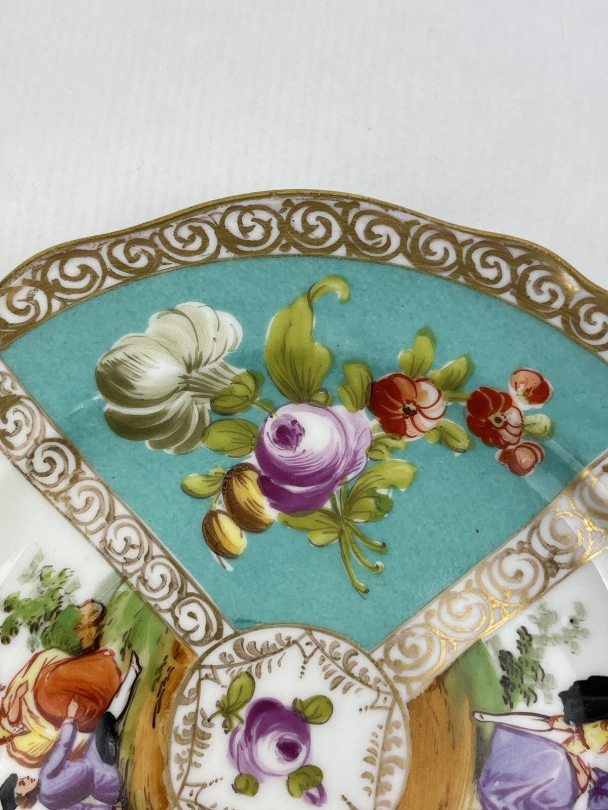 Coupelle, sous tasse en porcelaine de Saxe, Meissen