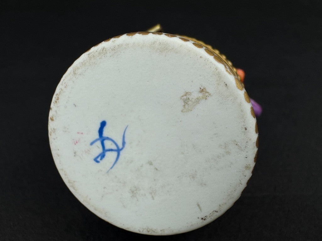 Boîte à pilules / à bijoux en porcelaine de Limoges - Oiseaux