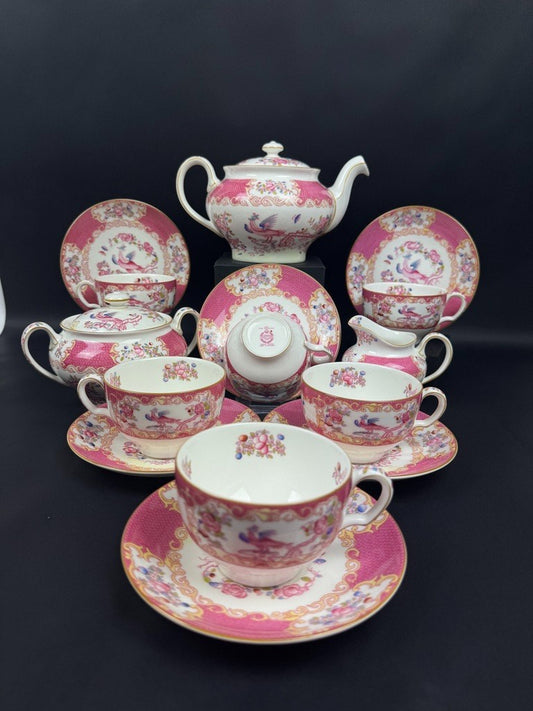 Minton, service à thé, 6 tasses et 3 pièces de forme, pink cockatrice, oiseau de