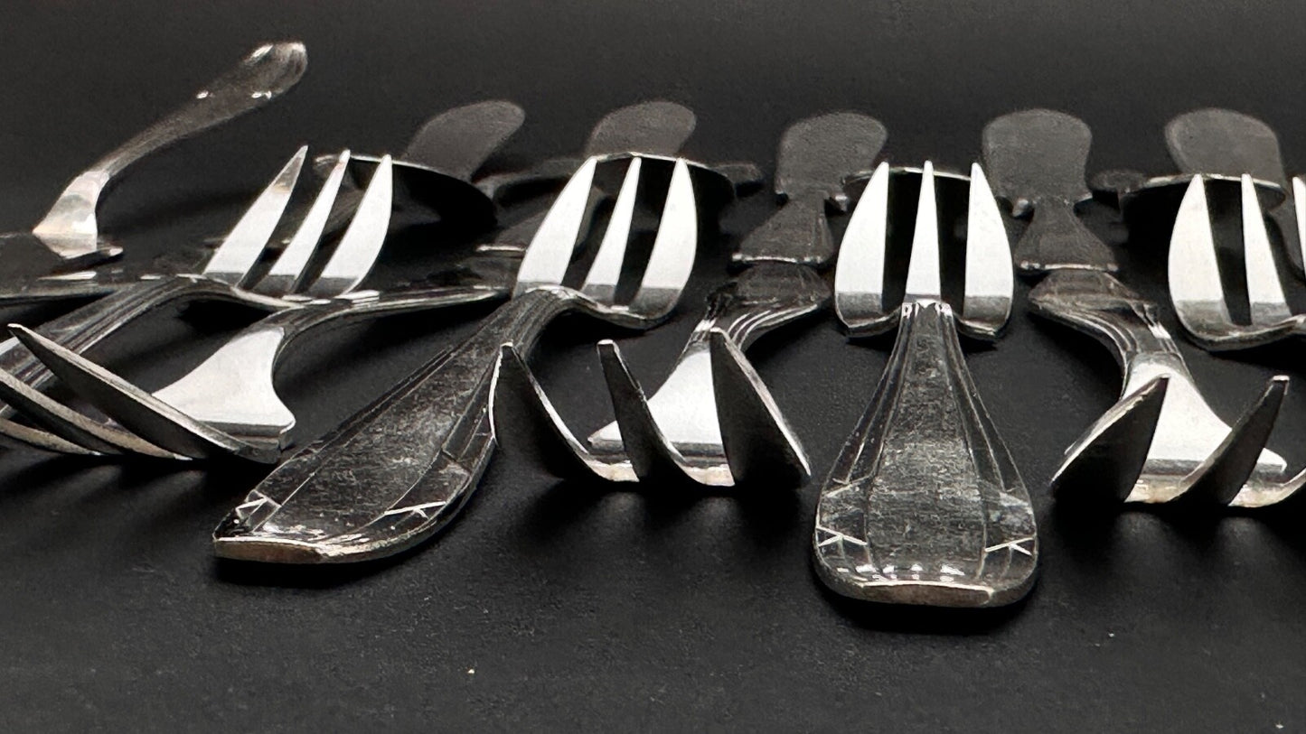 Apollo, Service à Poisson En Métal Argenté